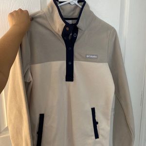 Columbia sweater